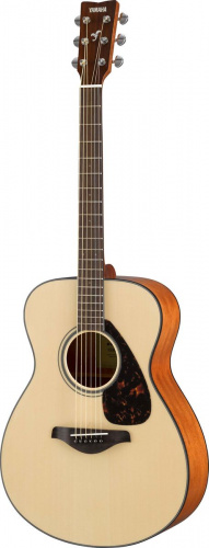 Yamaha FS800NT акустическая гитара, цвет NATURAL, компактный корпус, дека (Ель массив)