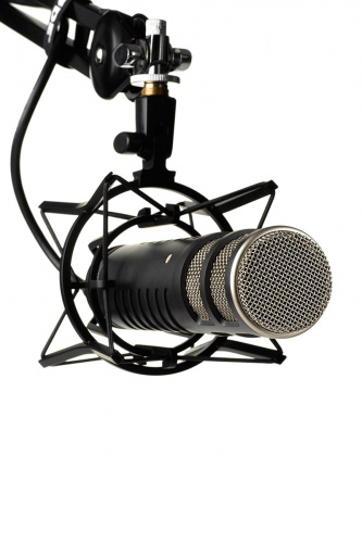 RODE Procaster Динамический микрофон для вещания. Кардиоидная диаграмма. Виброзащищенный внутренний подвес капсюля. Встроенный поп-фильтр. фото 2