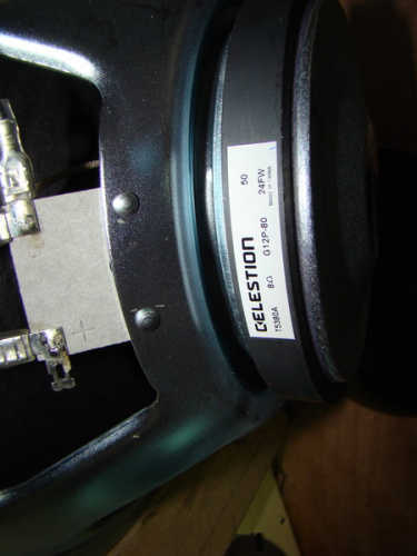 Kustom HV412A гитарный акустический кабинет 260Вт., 4х12"Celestion G12P80, наклонный фото 4