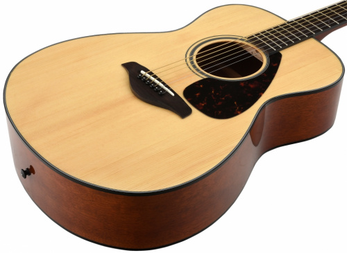 Yamaha FS800NT акустическая гитара, цвет NATURAL, компактный корпус, дека (Ель массив) фото 3