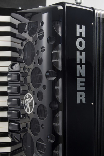 HOHNER Amica Forte IV 120 black (A38321) полный концертный аккордеон, цвет черный фото 2
