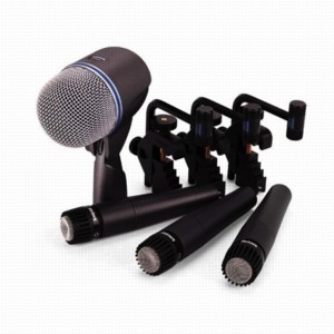 SHURE DMK57-52 универсальный комплект микрофонов для подзвучивания барабанов. В комплекте: 3 х SM57, 1 х BETA52A, 3 х A56D (крепление), жесткий кейс. фото 3