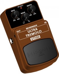 Behringer UT100 Педаль гитарная "Ultra Tremolo"