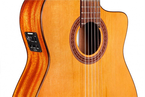 CORDOBA IBERIA C5-CE CD классическая гитара, топ - канадский кедр, дека - махагони, тембр блок - Fishman Isys+, цвет - натуральный, обработка - глянец фото 5