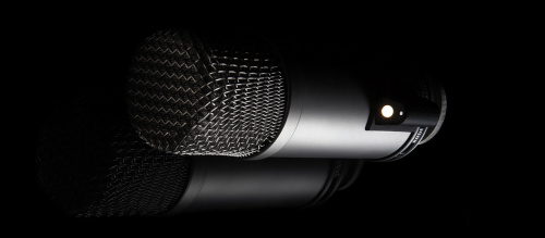 RODE Broadcaster Точный вещательный конденсаторный микрофон с мембраной 1". Конденсаторный 1" капсуль, защищенный от внешних наводок. Фильтр обреза НЧ фото 3