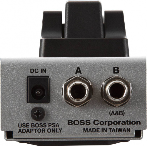BOSS FS-7 многофункциональный компактный двойной футсвитч для управления эффектами и каналами усилителя фото 2