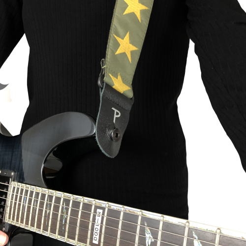 Perri's TWS-7070 Ремень для гитары Серия: JACQUARD Материал: жаккард Рисунок: жёлтые звёзды Ши фото 2