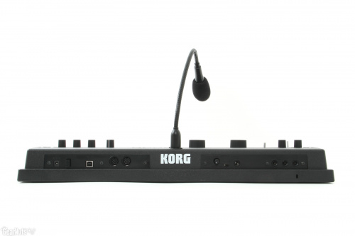 KORG microKORG XL+ синтезатор-вокодер, 37 мини-клавиш Natural Touch mini, колесо высоты тона и модуляции, 2-полосный эквалайзер, арпеджиатор, 128 прог фото 2