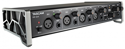 TASCAM US-4x4TP комплект из интерфейса US-4x4, 2 наушников TH-02 и 2 конденсаторных микрофонов TM-80 с подвесом. фото 2