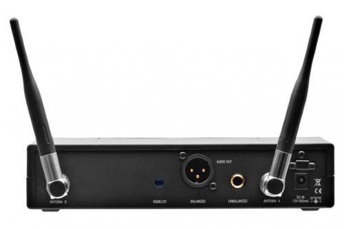 AKG WMS420 Presenter Set Band U1 радиосистема с приёмником SR420, портативный передатчик PT420, петличный микрофон C417L фото 2