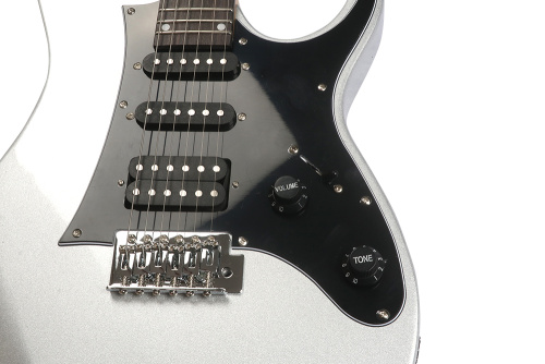 Bosstone SR-06 ML+Bag Гитара электрическая, 6 струн цвет серебряный фото 4