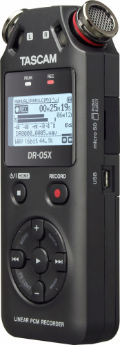 Tascam DR-05x Портативный цифровой диктофон/2x2 аудиоинтерфейс/USB микрофон конденсаторные стерео микрофоны, 24 бит / 96 кГц. фото 2