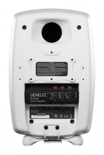 Genelec G Four AWM активная 2-полосная АС, НЧ 6.5" 90Вт, ВЧ 0.75" 90Вт. Подставки. Входы: аналог. RCA, XLR. Макс. SPL 105 дБ, 41Гц-25кГц (-6 дБ). Крос фото 2
