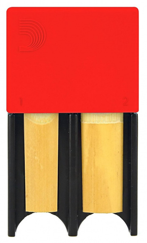 D'ADDARIO WOODWINDS DRGRD4ACRD REED GUARD RED кейс для хранения 4-х тростей, красный фото 2
