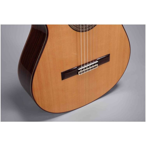 ALTAMIRA N300+ классическая гитара 4/4, верхняя дека массив кедра, корпус палисандр, глянцевая отдел фото 2