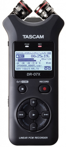 Tascam DR-07X Портативный PCM стерео рекордер с встроенными микрофонами
