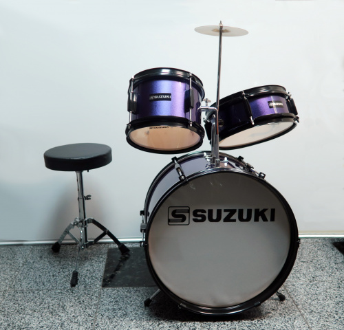 Suzuki SJD-67 детская барабанная установка 10"/10"/16" педаль+стул, цвет синий