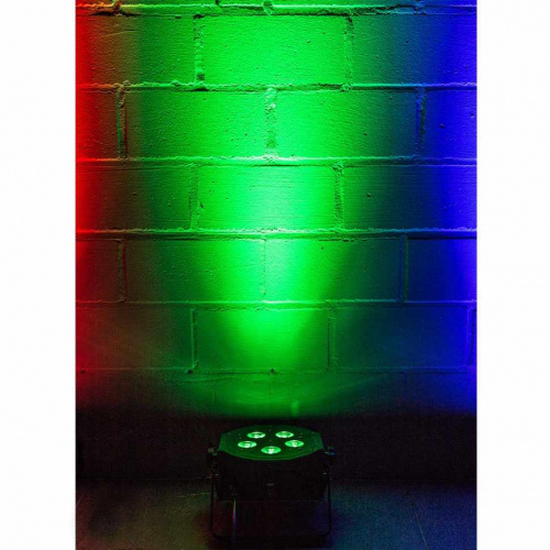 ADJ Mega TRIPAR Profile PLUS Сверхъяркий плоский прожектор черного цвета с 5 светодиодами Quad 4-в-1 фото 7