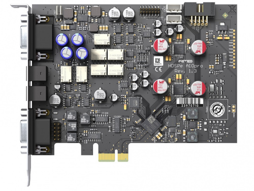 RME HDSPe AIO Pro 38-канальная, 24 Bit / 192 kHz, HighEnd аудио PCI Express карта с ADAT I/O фото 2