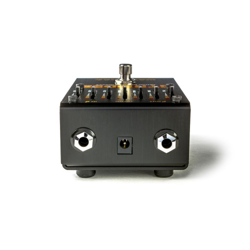 Way Huge WHE900 Atreides Analog Weirding Module модуль эффектов: фуз, фильтр, суб-октава, фейзер фото 3