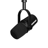 SHURE MV7-K гибридный динамический кардиоидный микрофон, 50-16000 Гц, подключение XLR и USB. Черный