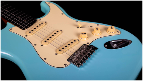 JET JS-300 BL R электрогитара, Stratocaster, корпус липа, 22 лада,SSS, tremolo, цвет Sonic blue фото 12