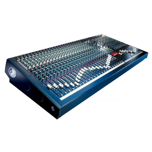 Soundcraft LX7ii-32 микшер 32 моно, 2 стерео (на поворотной ручке), 6 Aux, 4 подгруппы. TRS директ-выходы на каналах 1-24. 12-сегментная LED индикация
