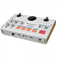 Tascam US-42 Персональная мини-студия для вещания и аудио производства, USB аудио интерфейс, 24бит/9