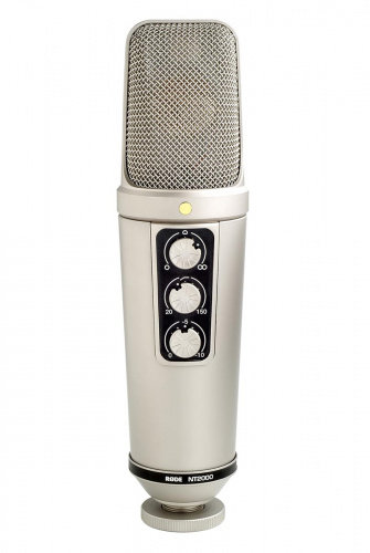 RODE NT2000 Легко настраиваемый конденсаторный микрофон с двойной 1" диафрагмой. Трехпозиционный переключатель направленности - всенаправленный, карди
