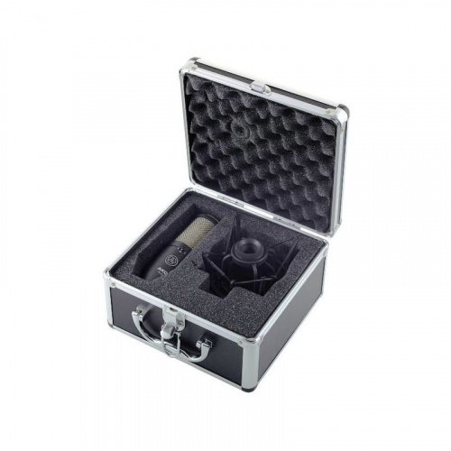 AKG P420 конденсаторный микрофон, 3 диаграммы напр., 20-20000Гц, 28мВ/Па, SPL до155дБ, SH300 "паук", кейс фото 3