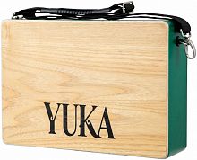 YUKA LT-CAJ1-WTGR тревел-кахон, фиксированный подструнник, тапа белый тик, корпус зеленый, ремень