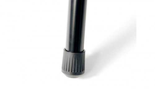 K&M 25950-300-55 низкая микрофонная стойка-журавль для бас-бочки, металлические узлы, высота 280 мм, длина журавля 425-725 мм, цвет черный фото 6