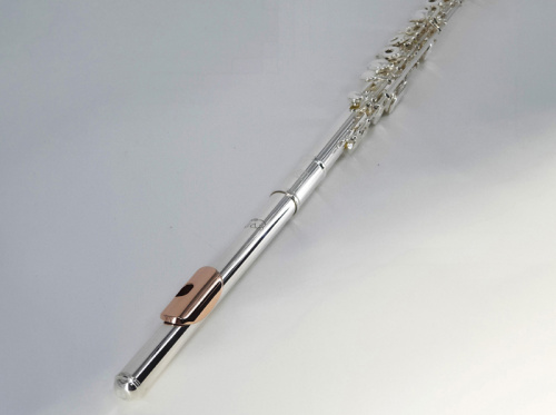 Artist AF-800RBSSOGC-HJS Флейта французской системы, открытые клапаны во французском стиле не в линию, паяные звуковые отверстия, с коленом B, Е-механ фото 3