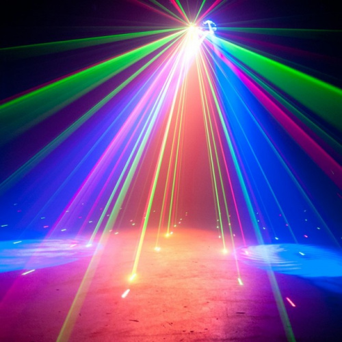 American DJ Stinger Gobo 3-в-1: эффект гобо, стробо/чейз и лазерный эффект. 8 x 3W RGBW LED + 8 x 1W RGBA LE