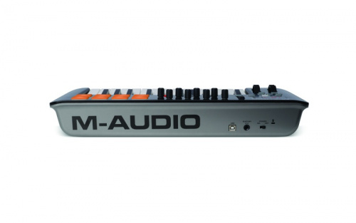 M-Audio Oxygen 25 Mk IV 25 клавишная USB MIDI клавиатура, LCD дисплей, 8 энкодеров, 8 пэдов, фейдер, фото 3
