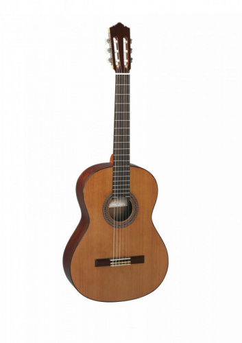 PEREZ 630 Cedar классическая гитара верх-кедр, корпус-махагон