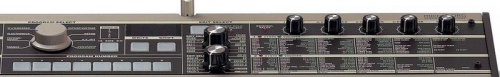 KORG MICROKORG MK1 синтезатор аналогового моделирования с функцией вокодера. Технология синтеза ММТ. Клавиатура: 37 мини-клавиш. Метод генерации звука фото 7