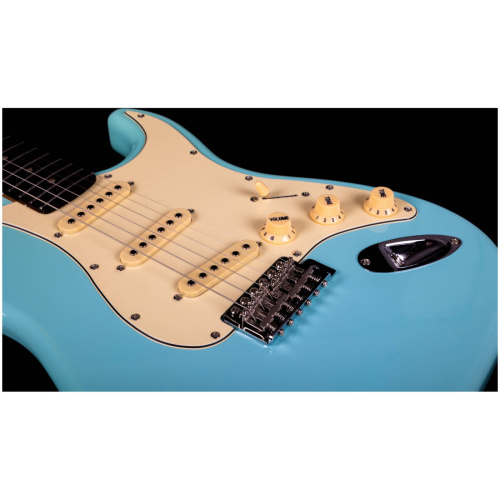 JET JS-300 BL R электрогитара, Stratocaster, корпус липа, 22 лада,SSS, tremolo, цвет Sonic blue фото 11