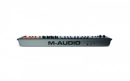 M-Audio Oxygen 49 Mk IV 49 клавишная USB MIDI клавиатура, LCD дисплей, 8 энкодеров, 8 пэдов, 9 фейде фото 3