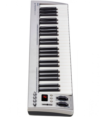 Acorn Masterkey 49 USB MIDI клавиатура, 49 клавиш, колёса высоты и модуляции фото 2