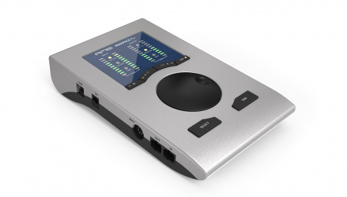 RME MADIface Pro мультиформатный мобильный USB аудио интерфейс 136 каналов 192kHz фото 2