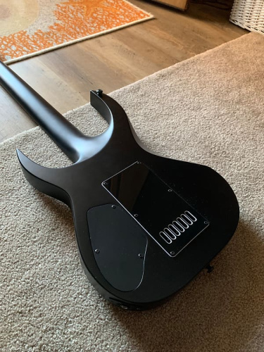 Solar Guitars A2.7C LH 7-струнная левосторонняя электрогитара, цвет черный матовый фото 4