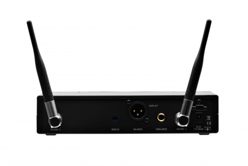 AKG WMS420 Head Set Band U1 радиосистема с приёмником SR420, портативный передатчик PT420+микрофон с оголовьем C555L фото 2