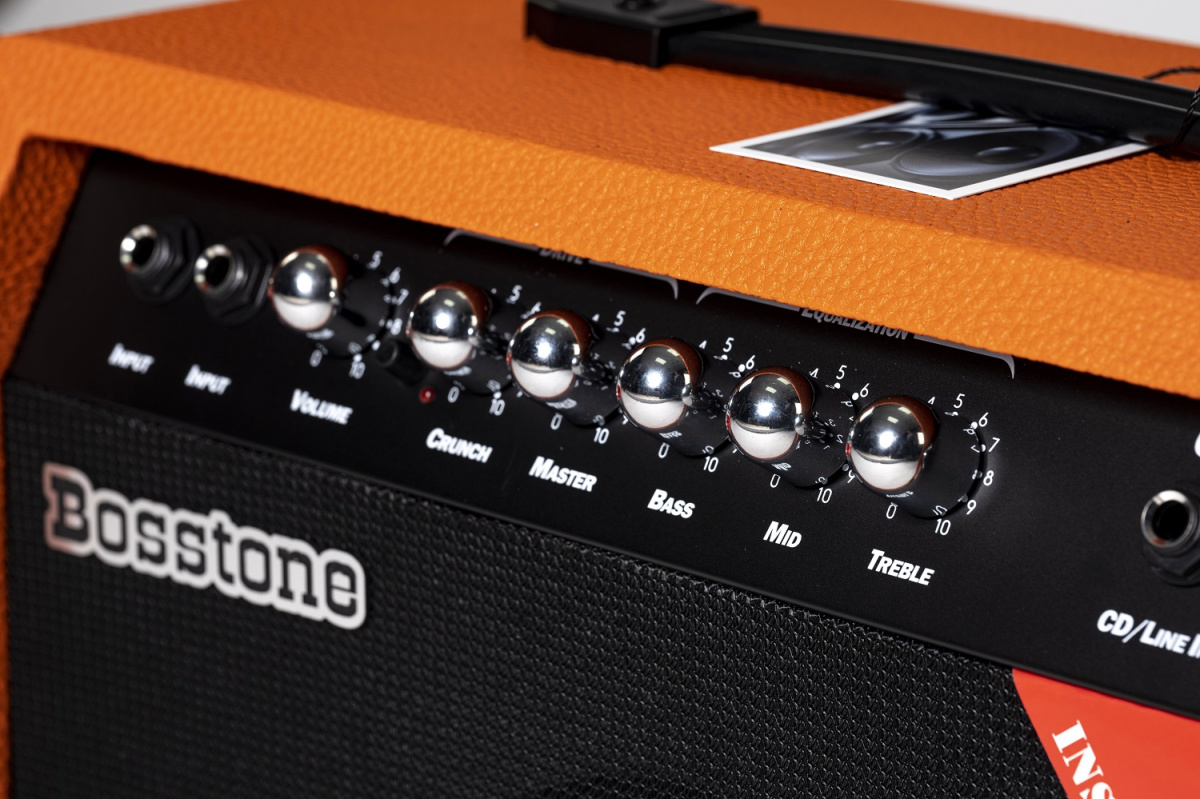 Bosstone GA-30W Orange Гитарный усилитель: Мощность 30 Ватт, Динамик 8 ...
