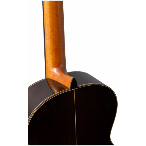 ALTAMIRA N300+ классическая гитара 4/4, верхняя дека массив кедра, корпус палисандр, глянцевая отдел фото 6