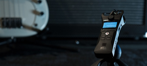 Zoom H1n портативный стереофонический рекордер со встроенными XY микрофонами 90°, цвет черный фото 13