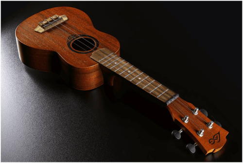 LAG TKU-8S укулеле сопрано фото 5