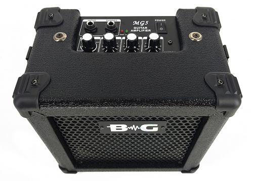 BG MG5 Усилитель гитарный комбо, 5 Вт, 6,5", питание от батареи или аккумулятора, Input, Gain, Bass, Treble, Level, Phones фото 3
