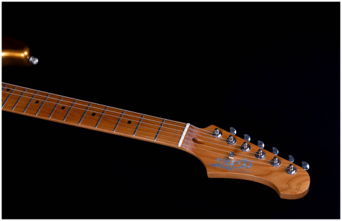 JET JS-300 GD электрогитара, Stratocaster, корпус липа, 22 лада, SSS, tremolo, цвет GD фото 8