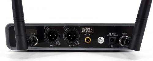 B&G IU-208F Радиосистема вокальная, UHF 500-980MHz, фиксированная частота, 2 ручных микрофона фото 9